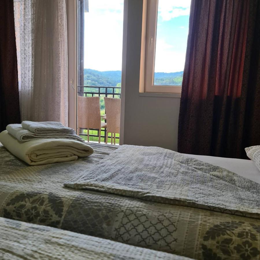 Ra Apartmani Rednek Szoba fotó